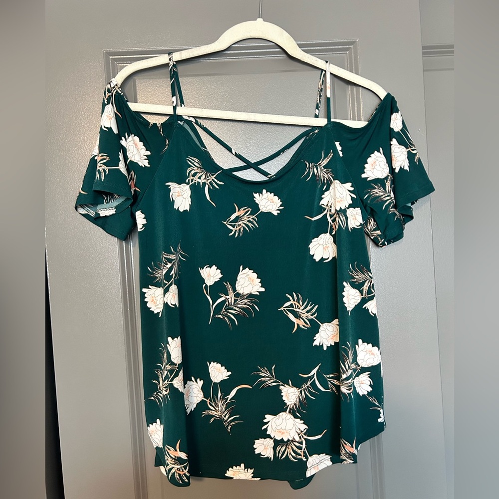 Green floral cold shoulder top, size M